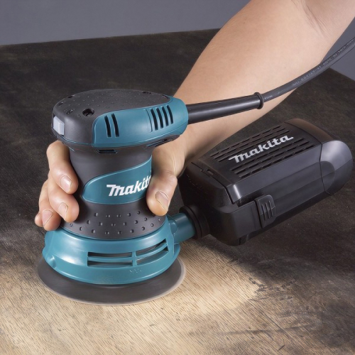 Ексцентрикова шліфмашина Makita BO5030