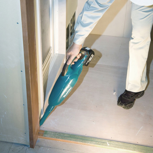 Аккумуляторный пылесос Makita DCL180Z (без аккумулятора)