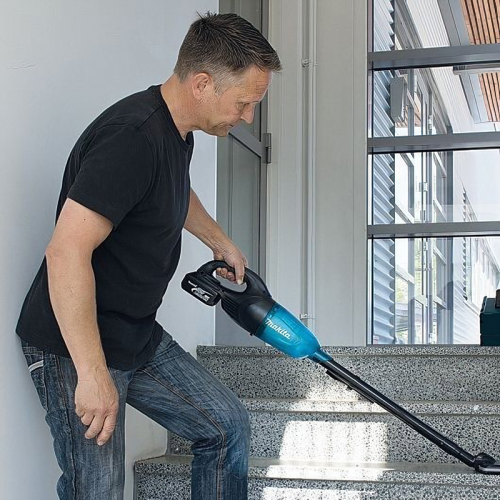 Аккумуляторный пылесос Makita DCL180ZB (без аккумулятора)
