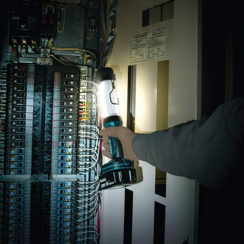 Аккумуляторный фонарь LXT Makita DEBDML806 (без аккумулятора)