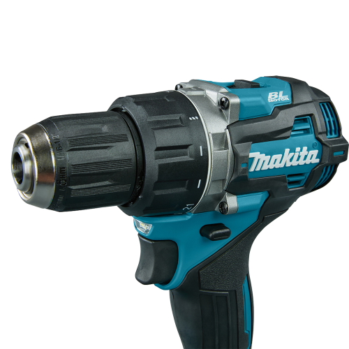 Аккумуляторная дрель-шуруповерт XGT Makita DF002GZ