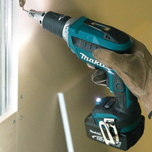 Аккумуляторный шуруповерт для гипсокартона Makita DFS452Z