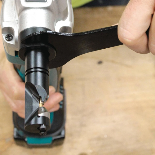 Аккумуляторные вырубные ножницы по металлу Makita DJN161Z (без аккумулятора)