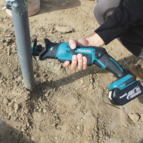 Аккумуляторная сабельная пила Makita DJR183Z (без аккумулятора)