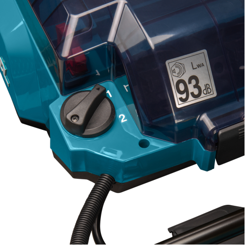 Аккумуляторная газонокосилка Makita DLM530Z