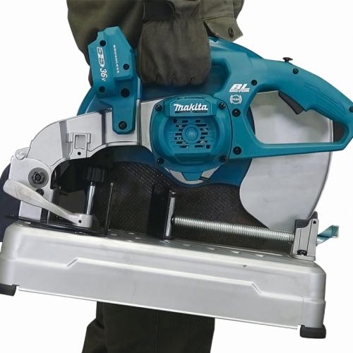 Акумуляторна монтажна пила Makita DLW140PT2