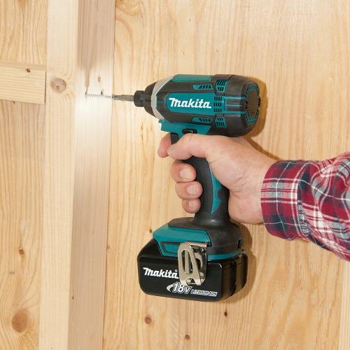 Акумуляторний ударний гвинтокрут Makita DTD152Z (без АКБ)