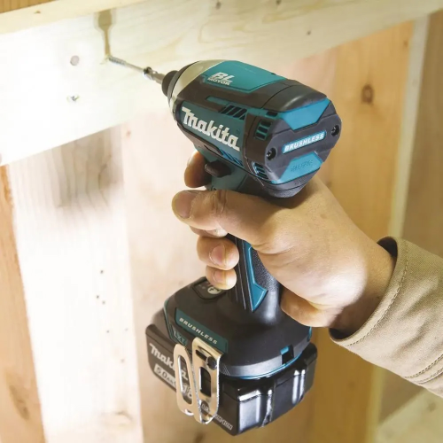 Акумуляторний ударний гвинтокрут Makita DTD154Z