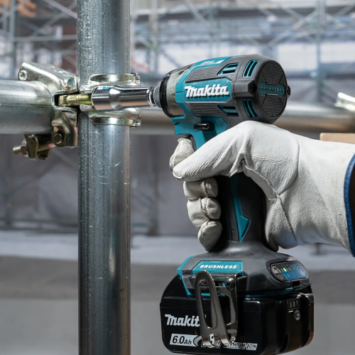 Аккумуляторный ударный шуруповерт LXT Makita DTD173Z (без аккумулятора)