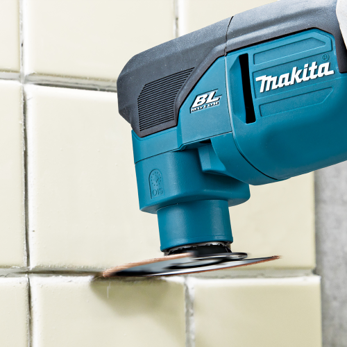 Аккумуляторный многофункциональный инструмент (реноватор) Makita DTM53Z (без аккумулятора)