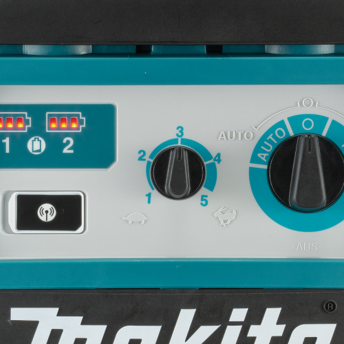 Акумуляторний пилосос з AWS Makita DVC867LZX4