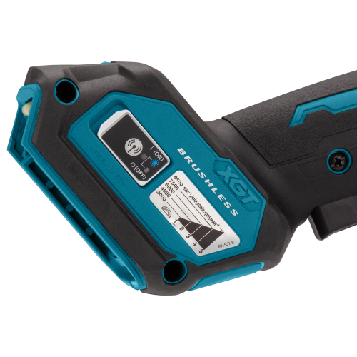 Аккумуляторная угловая шлифовальная машина XGT Makita GA023GZ (без аккумулятора)