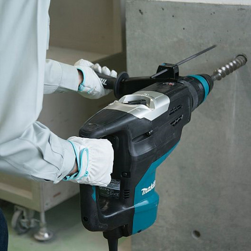 Перфоратор Makita HR5202C
