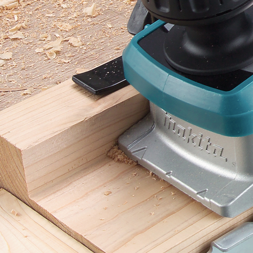 Рубанок Makita KP0810
