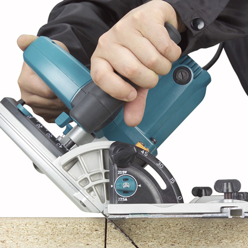 Погружная дисковая пила Makita SP6000J