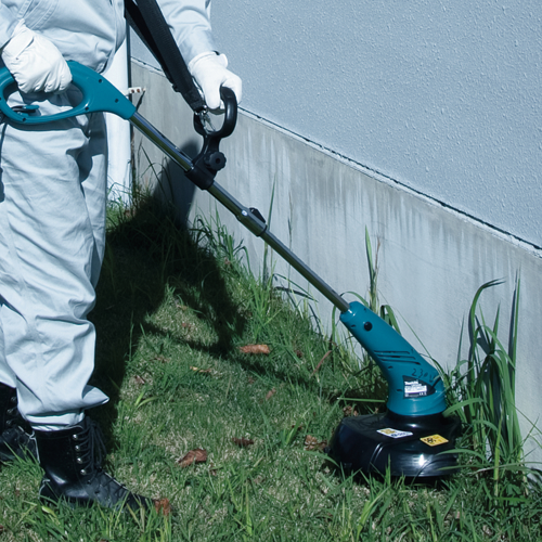 Мережевий тример Makita UR3000