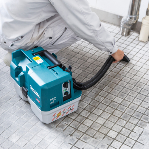 Аккумуляторный пылесос XGT Makita VC014GLZ (без аккумулятора)